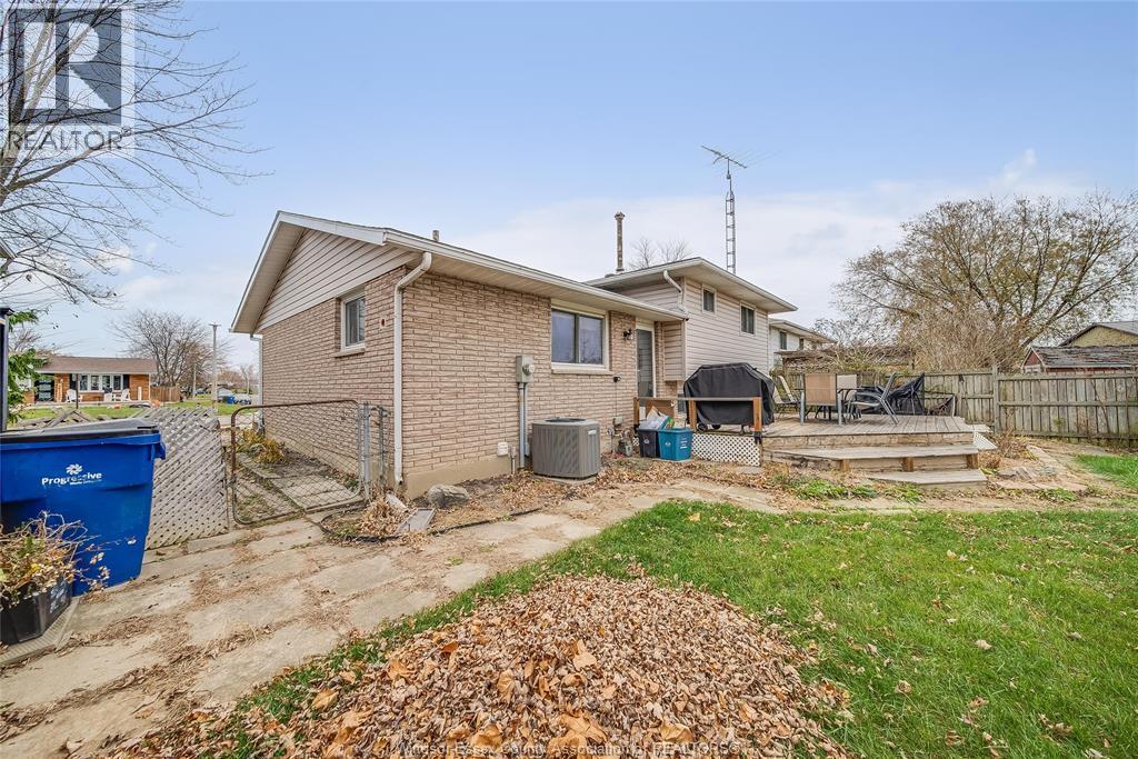 21 Pearl, Tilbury, ON - Outdoor