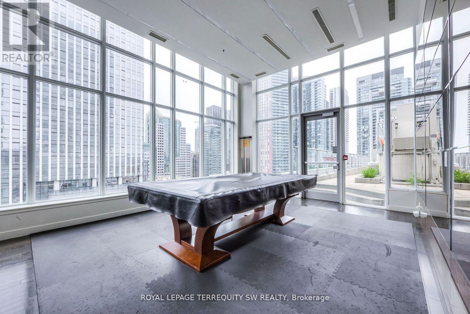 314 - 21 Nelson Street, Toronto, ON - Indoor Photo Showing Other Room