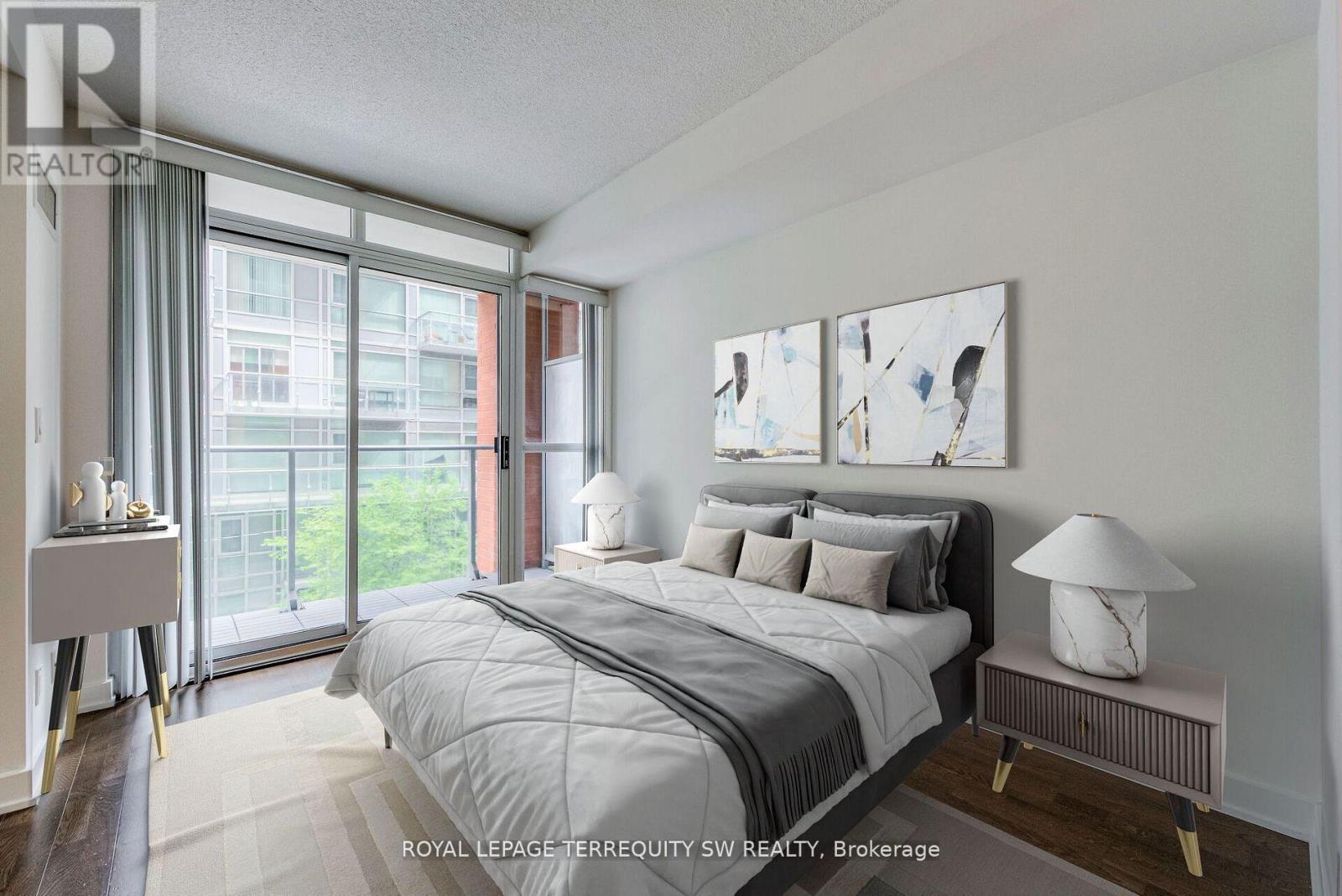 314 - 21 Nelson Street, Toronto, ON - Indoor Photo Showing Bedroom