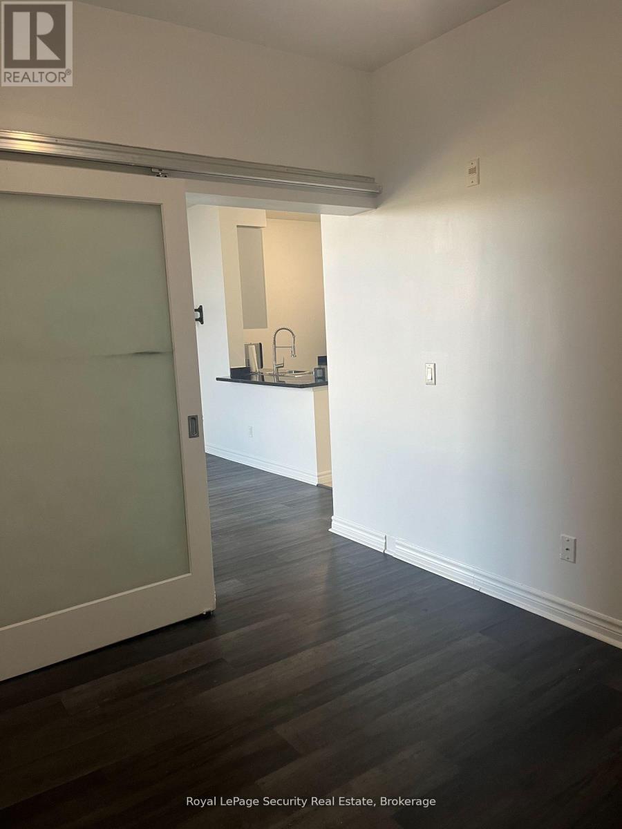 Ph4 - 35 Saranac Boulevard, Toronto, ON - Indoor Photo Showing Other Room