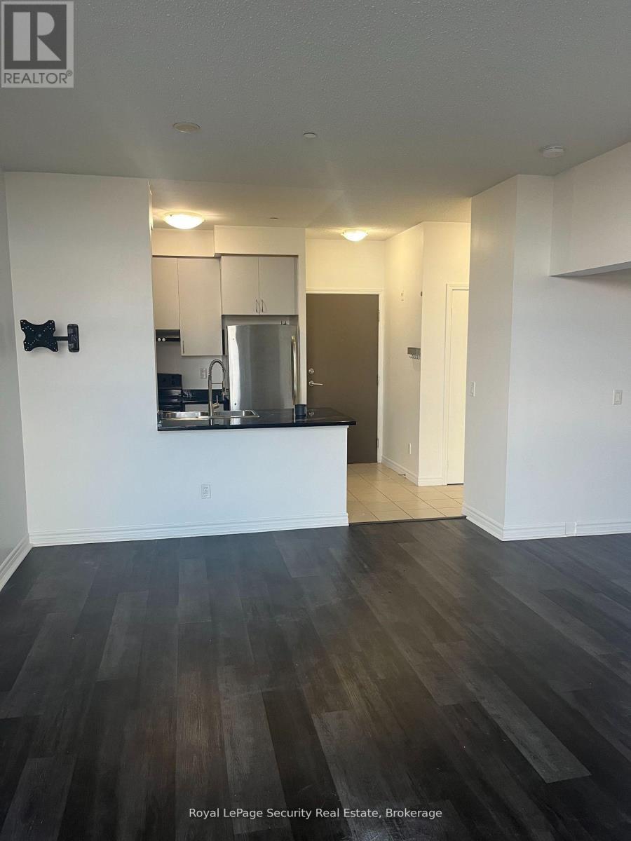 Ph4 - 35 Saranac Boulevard, Toronto, ON - Indoor Photo Showing Kitchen