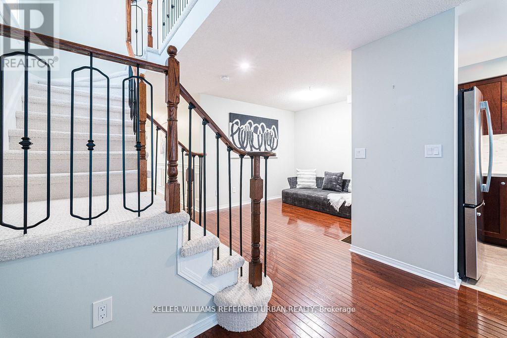 68 - 16 Sprucedale Way, Whitby, ON - Indoor Photo Showing Other Room