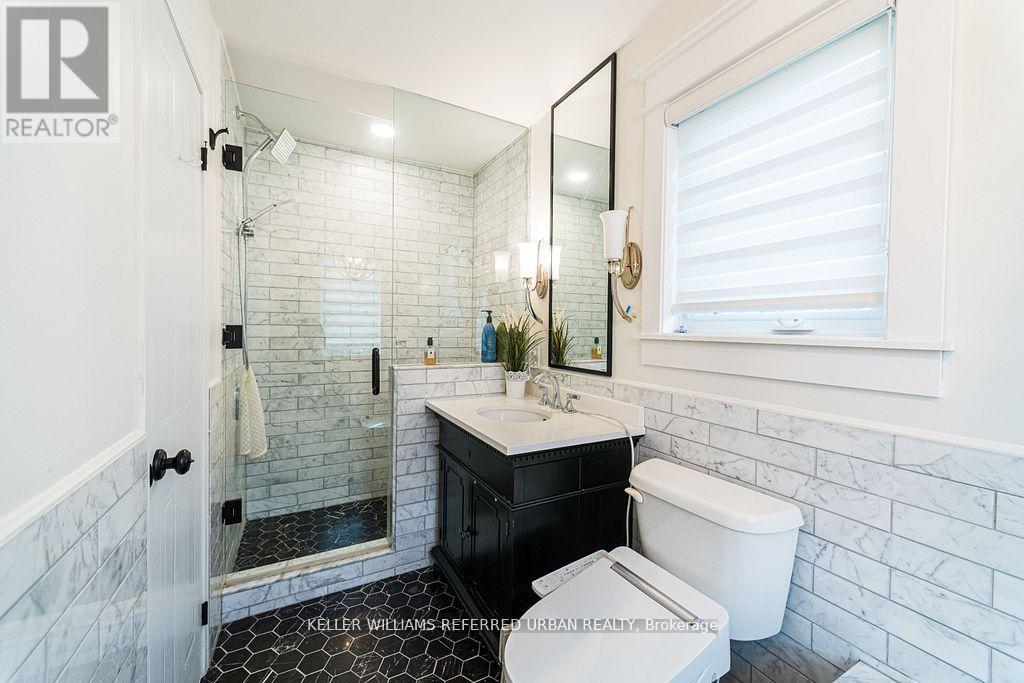 68 - 16 Sprucedale Way, Whitby, ON - Indoor Photo Showing Bathroom