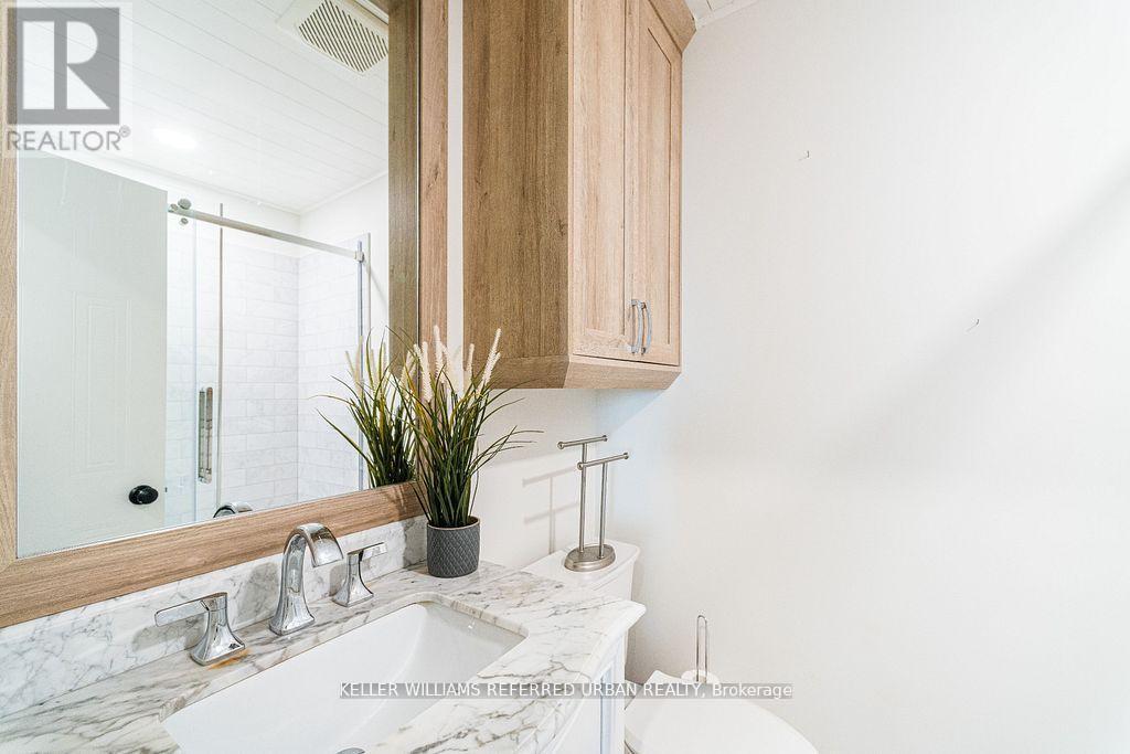 68 - 16 Sprucedale Way, Whitby, ON - Indoor Photo Showing Bathroom