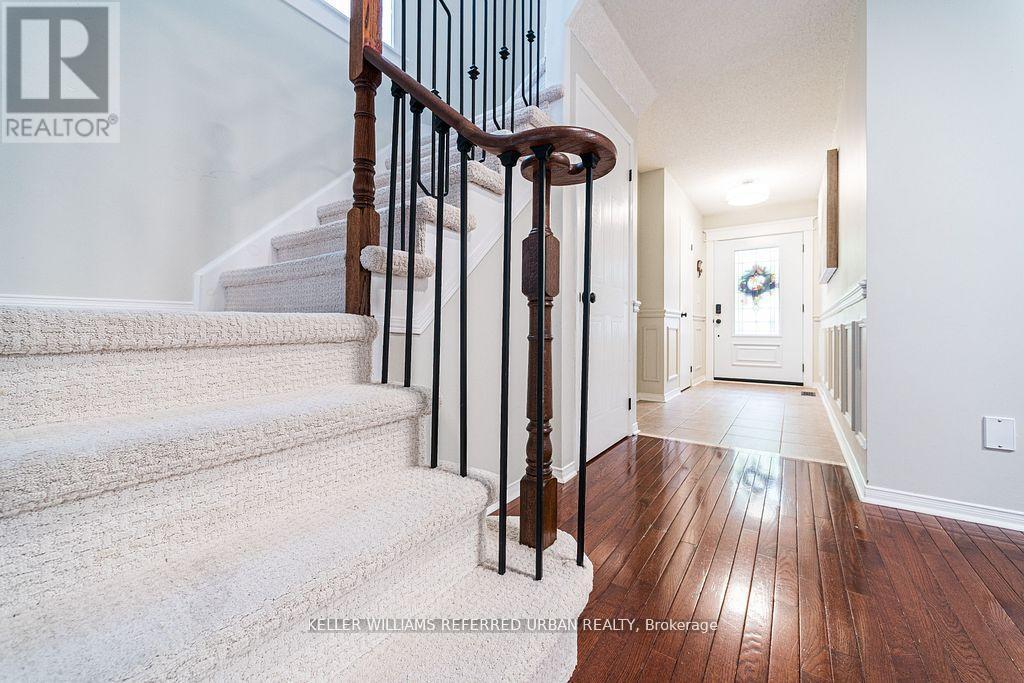 68 - 16 Sprucedale Way, Whitby, ON - Indoor Photo Showing Other Room