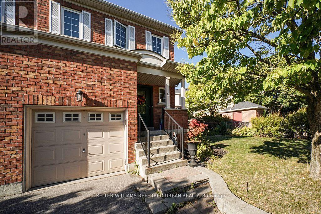 68 - 16 Sprucedale Way, Whitby, ON - Outdoor