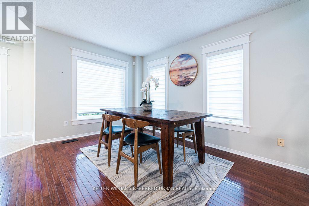 68 - 16 Sprucedale Way, Whitby, ON - Indoor Photo Showing Dining Room