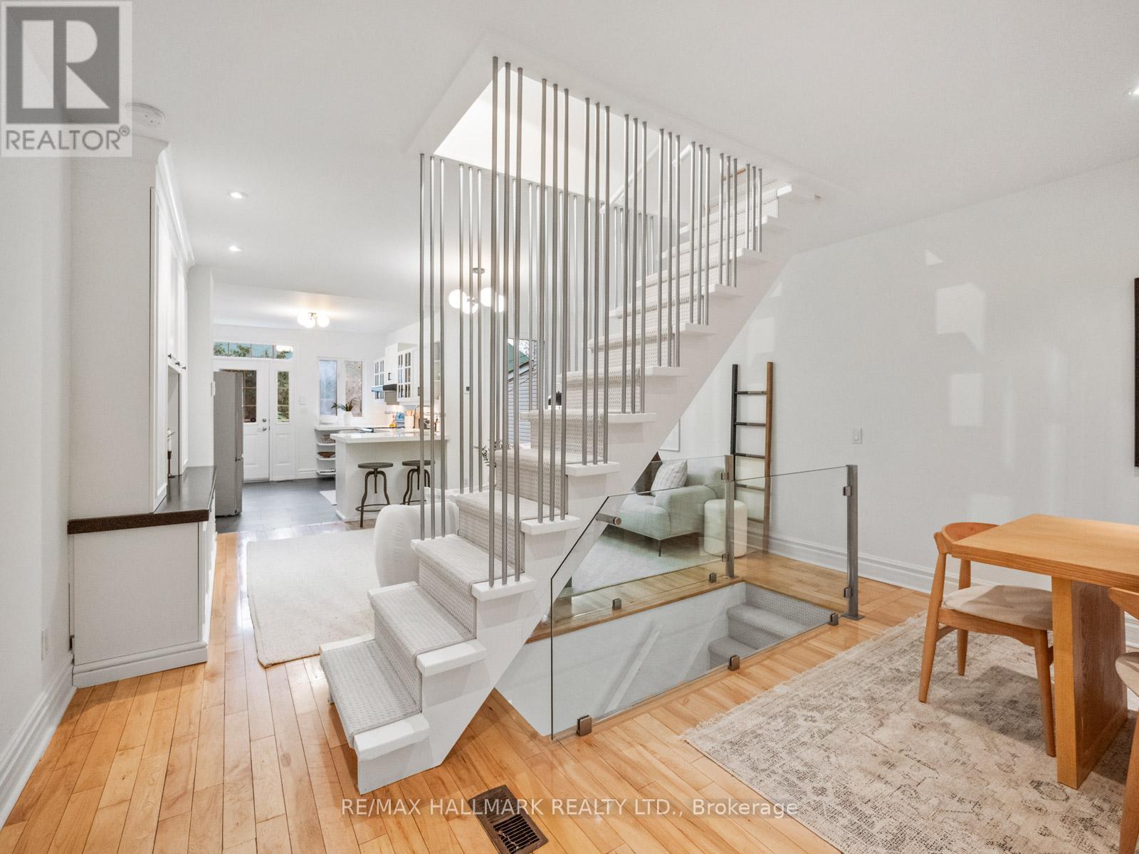 132 Withrow Avenue, Toronto, ON - Indoor