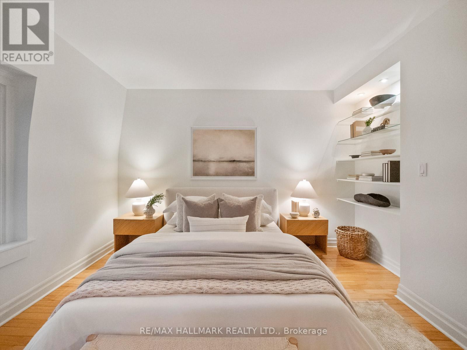 132 Withrow Avenue, Toronto, ON - Indoor Photo Showing Bedroom