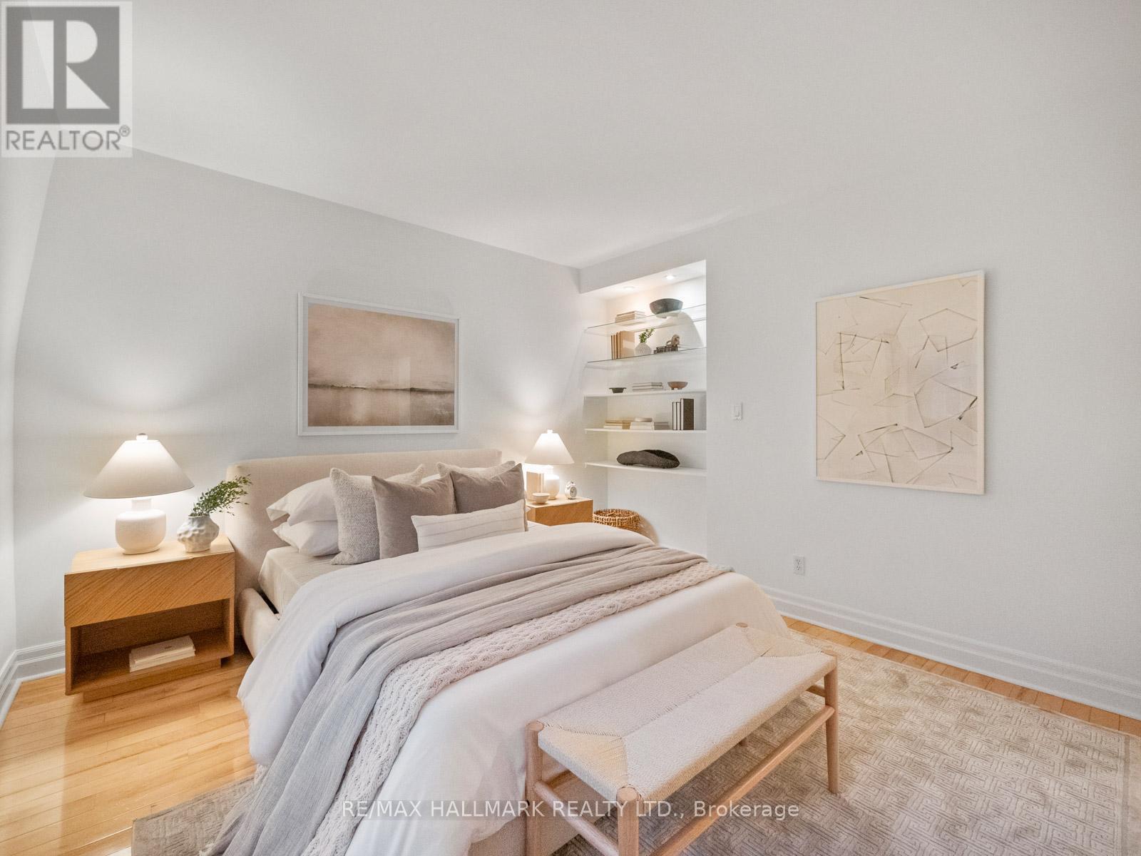 132 Withrow Avenue, Toronto, ON - Indoor Photo Showing Bedroom
