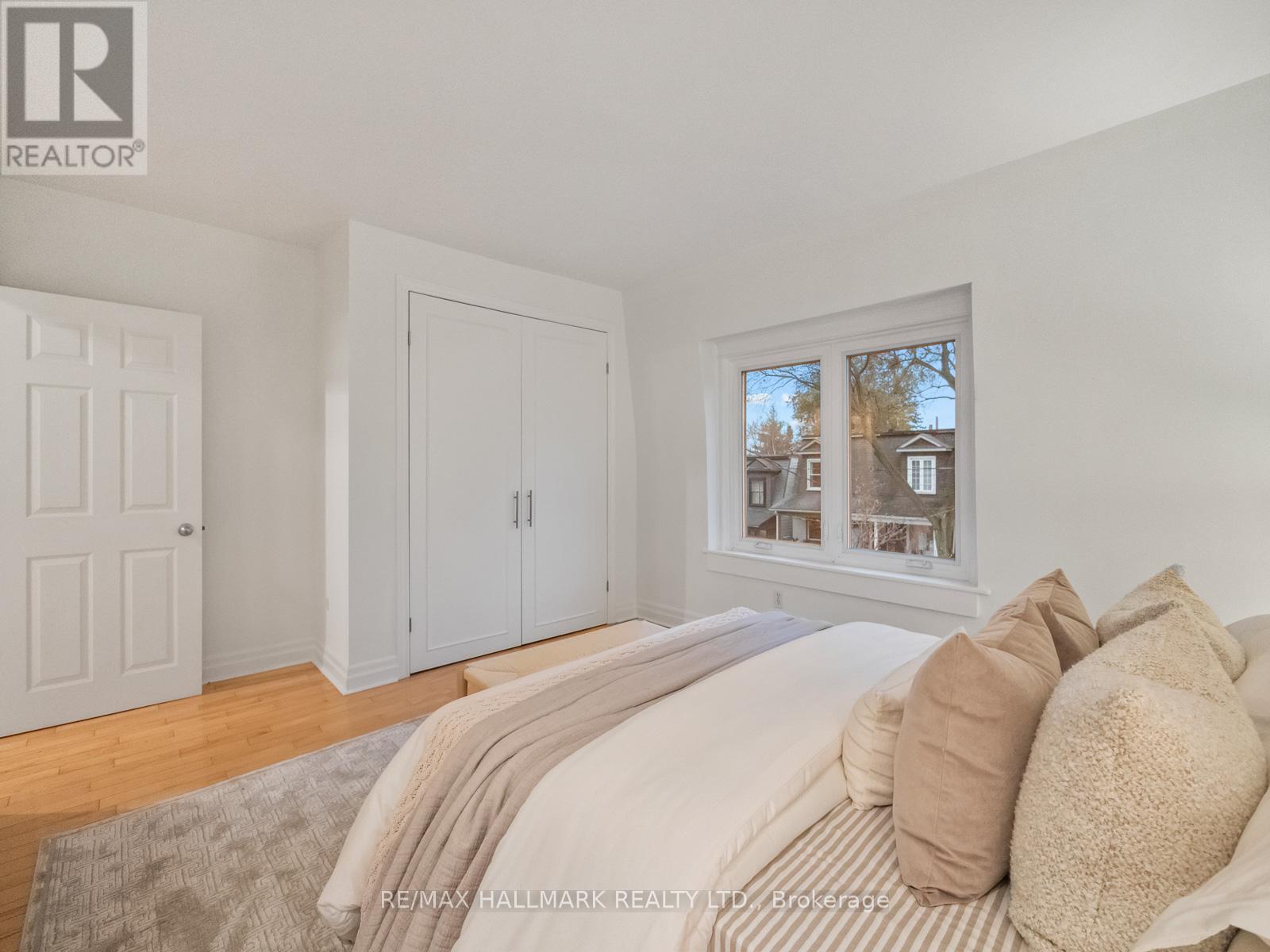 132 Withrow Avenue, Toronto, ON - Indoor Photo Showing Bedroom