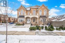 70 HOPEWELL STREET Vaughan, ON L4H 3Y2