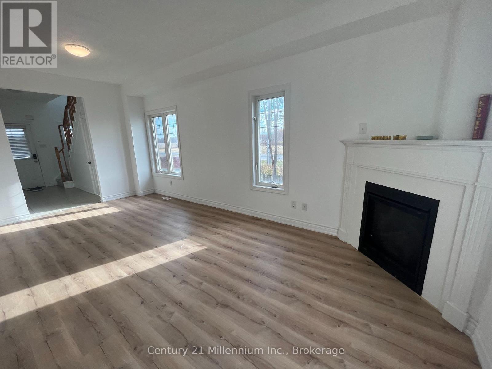 1 Hughes Street, Collingwood, ON - Indoor Photo Showing Living Room With Fireplace