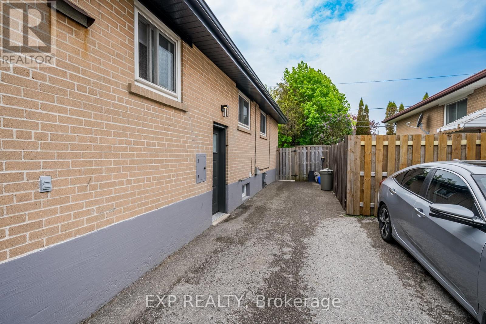 Lower - 870 Modlin Road, Pickering, ON