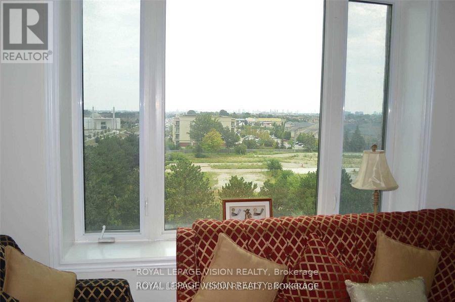 605 - 7400 Markham Road, Markham, ON - Indoor