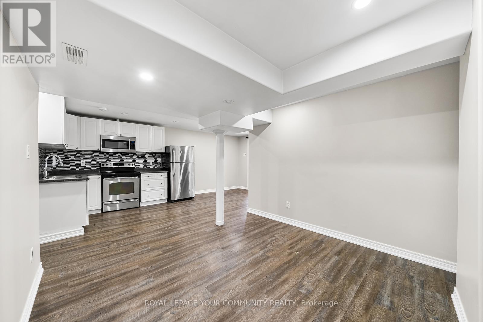 Lower - 1821 Lamstone Street, Innisfil, ON - Indoor Photo Showing Other Room