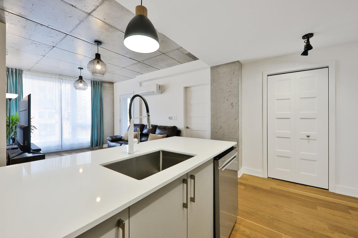 Cuisine - 209-3600 Rue Rachel E., Montréal (Rosemont/La Petite-Patrie), QC - Indoor Photo Showing Kitchen