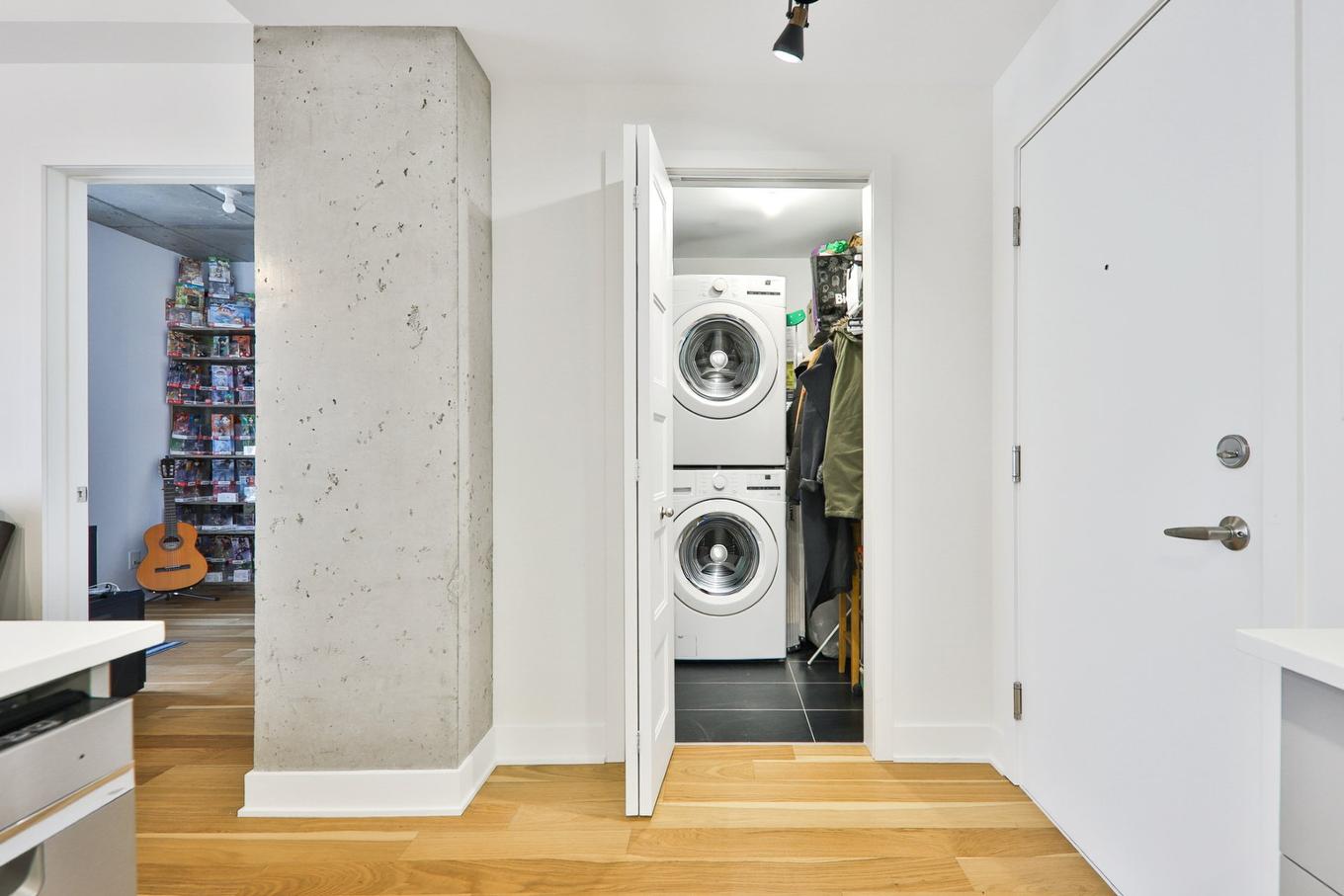 Rangement - 209-3600 Rue Rachel E., Montréal (Rosemont/La Petite-Patrie), QC - Indoor Photo Showing Laundry Room