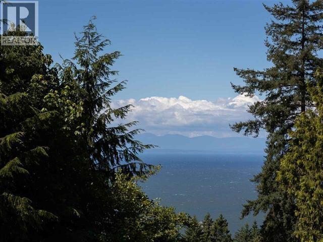 2320 Chairlift Close, West Vancouver, BC