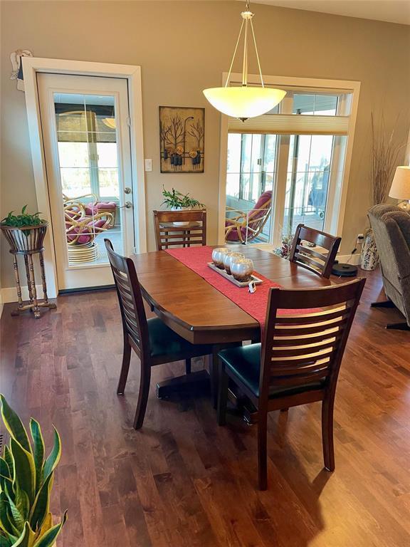 20 Bayhill Crescent, Brandon, MB - Indoor Photo Showing Dining Room