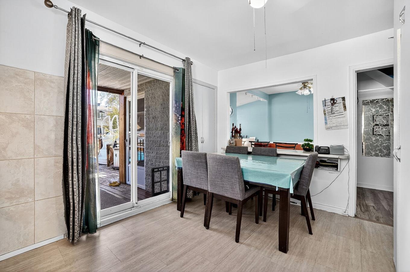 Kitchen - 693 79E Avenue, Laval (Chomedey), QC - Indoor Photo Showing Dining Room