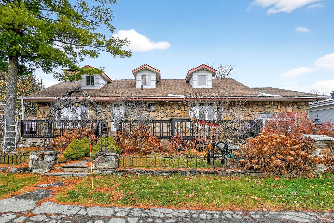 Frontage - 14 Rue St-Luc, Châteauguay, QC - Outdoor