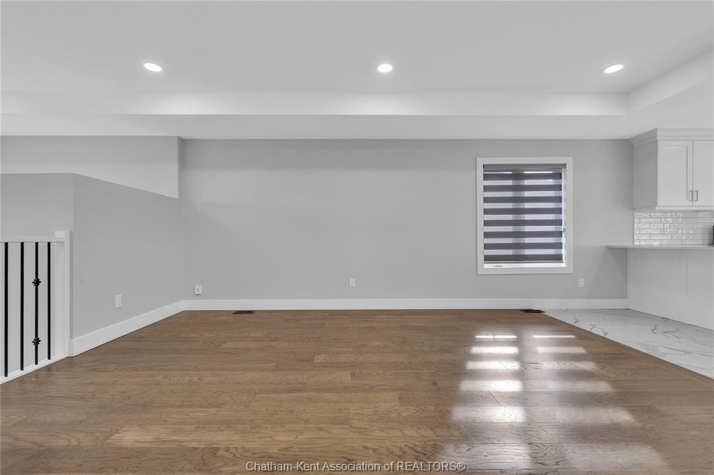 794 Keil Drive South, Chatham, ON