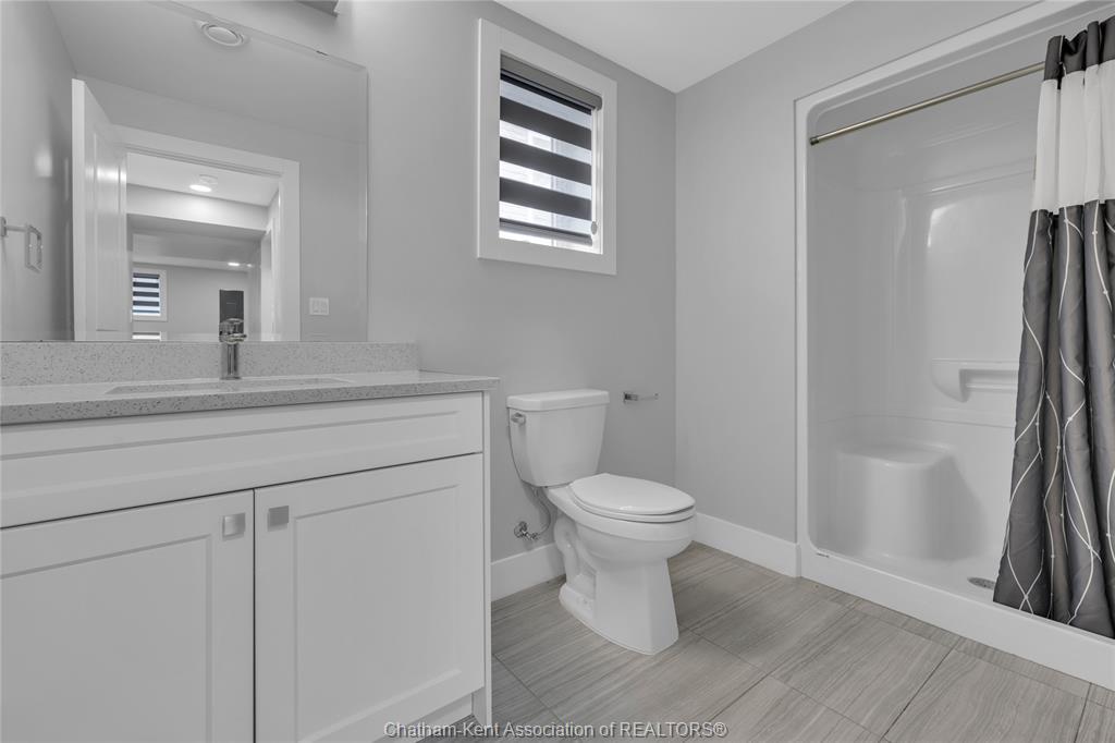 794 Keil Drive South, Chatham, ON