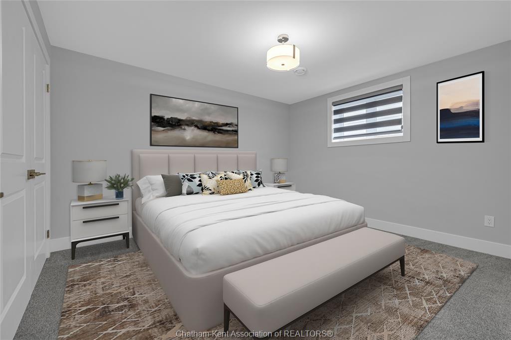 794 Keil Drive South, Chatham, ON