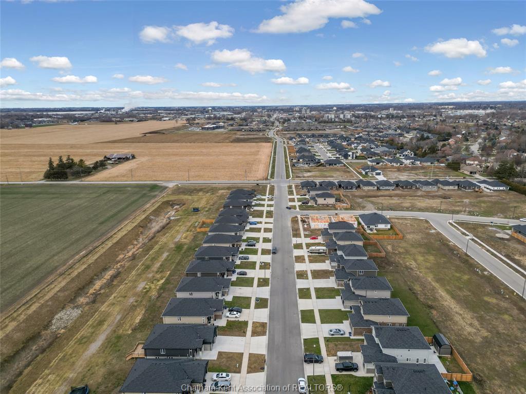 794 Keil Drive South, Chatham, ON