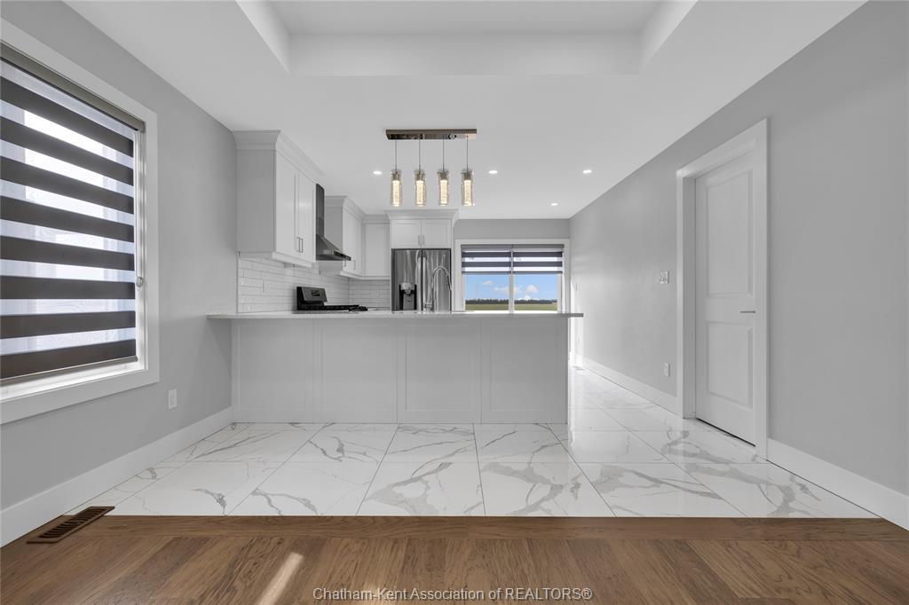 794 Keil Drive South, Chatham, ON