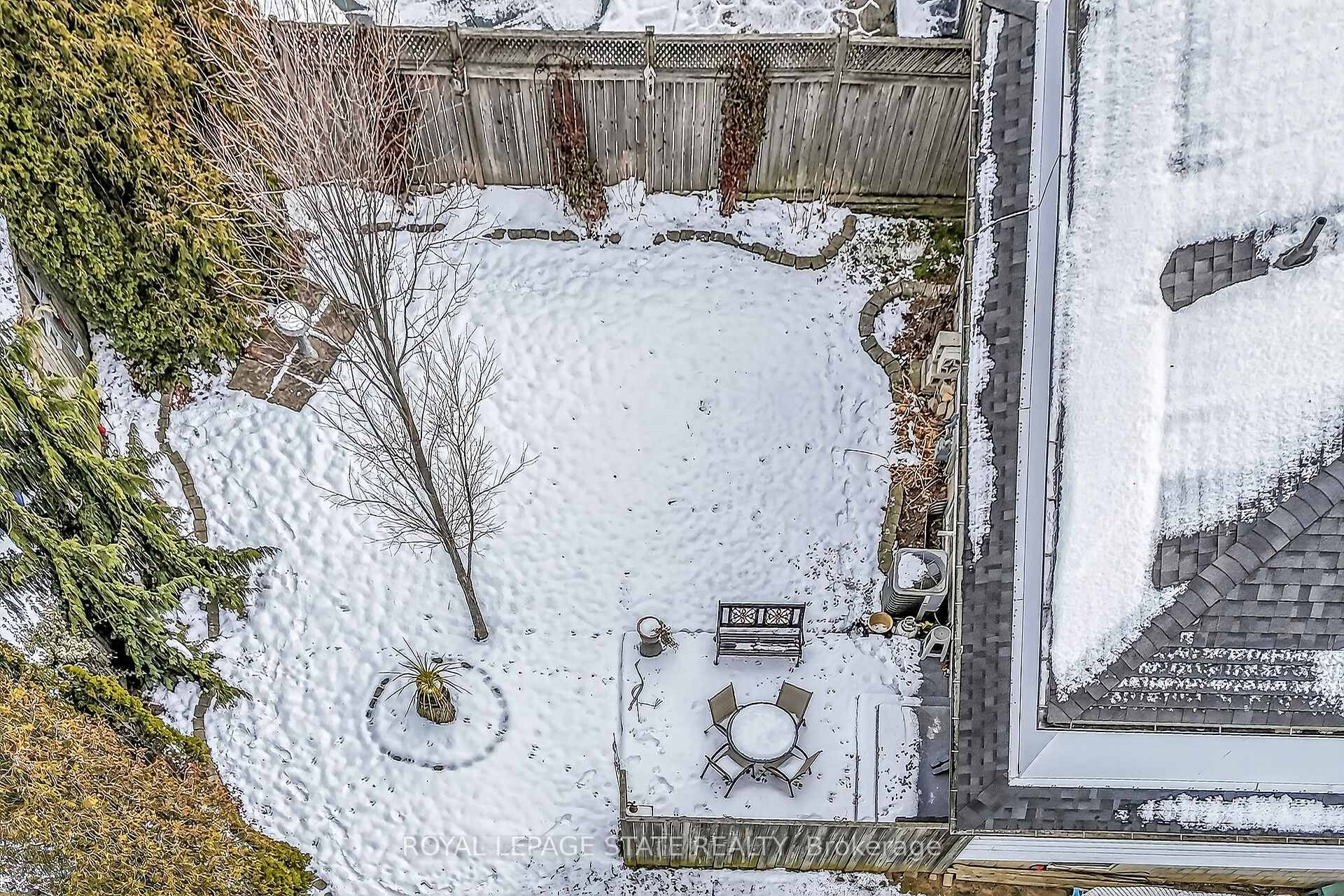 356 Cranbrook Drive, Hamilton, ON - Outdoor