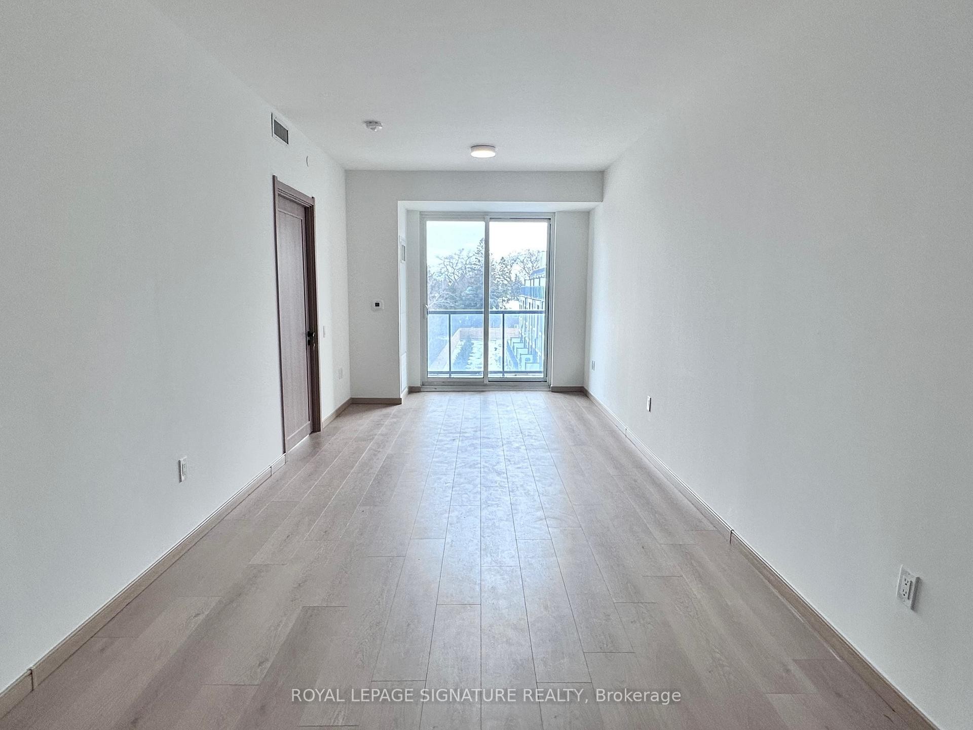 B312-3429 Sheppard Avenue E, Toronto, ON - Indoor Photo Showing Other Room