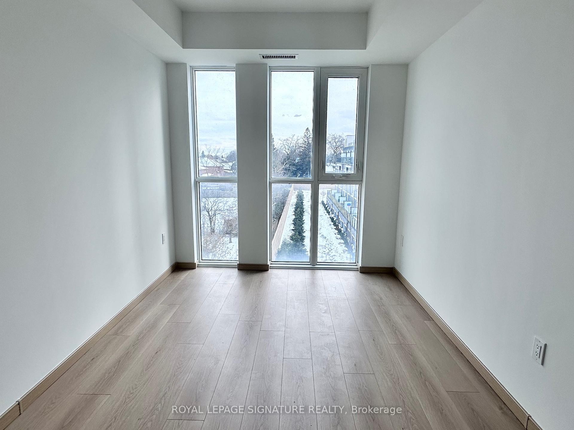 B312-3429 Sheppard Avenue E, Toronto, ON - Indoor Photo Showing Other Room