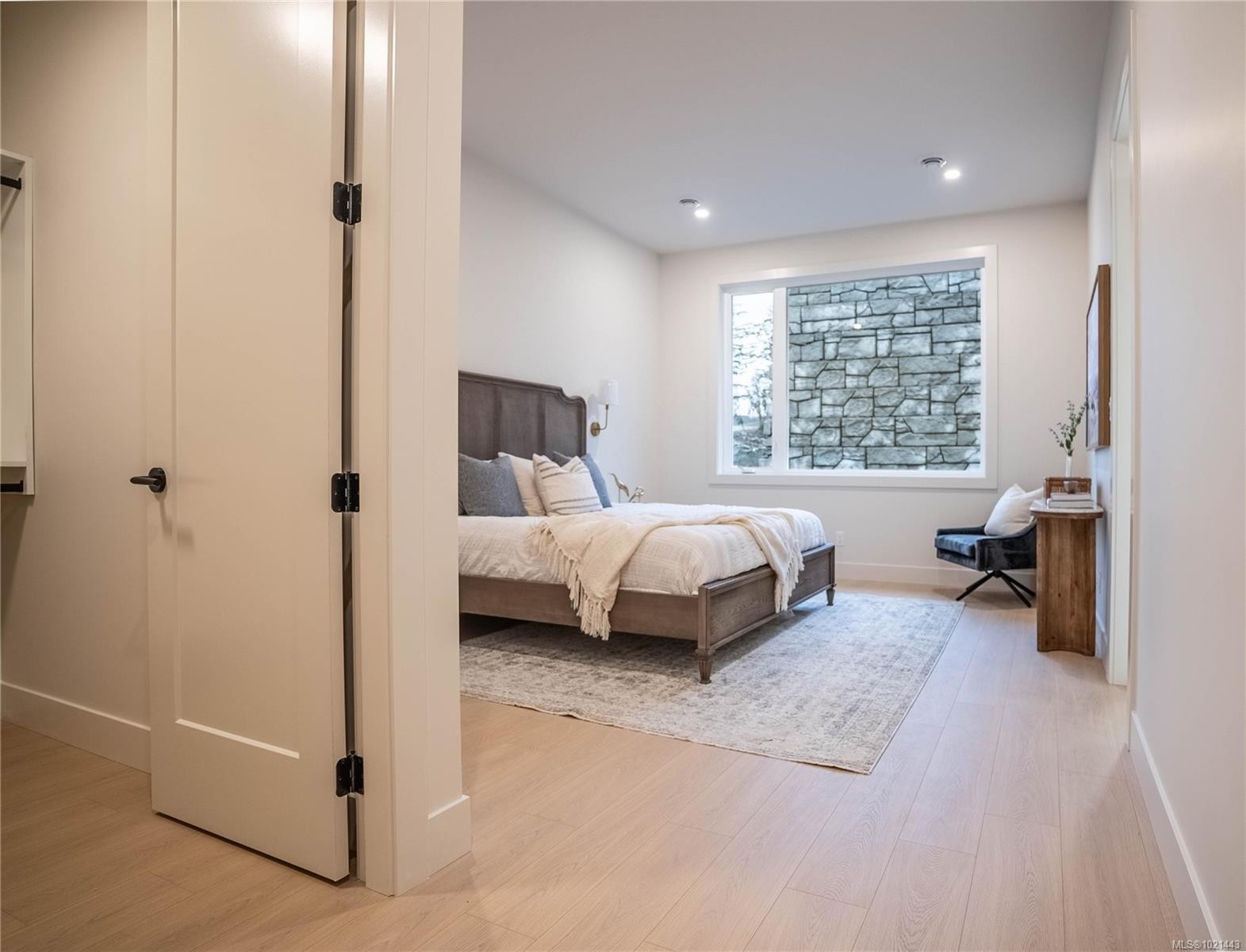 1565 Marble Pl, Langford, BC - Indoor Photo Showing Bedroom