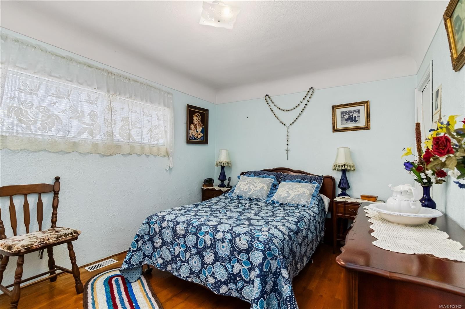 2726 Claude Rd, Langford, BC