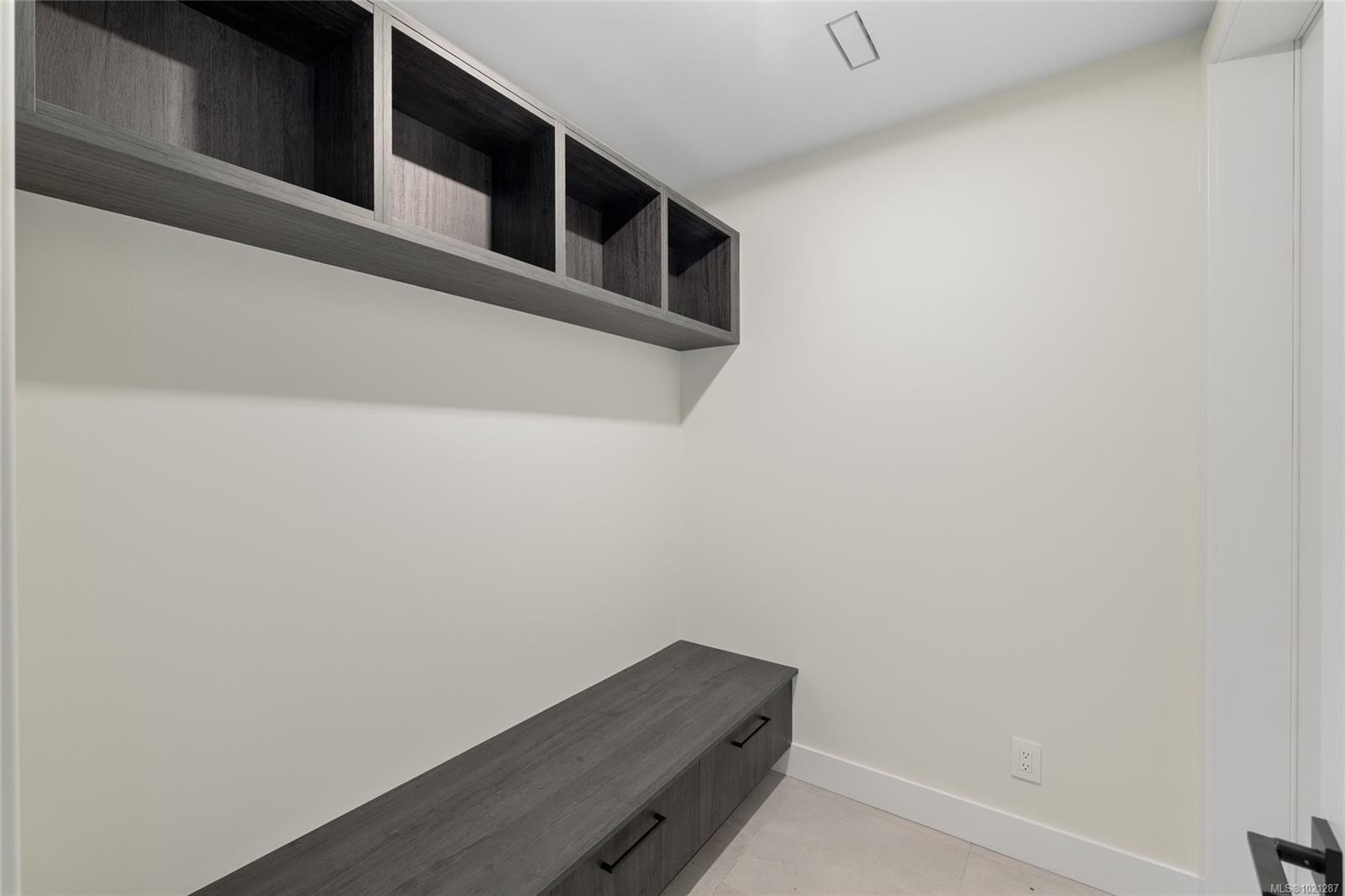 2293 Adela Pl, Sidney, BC