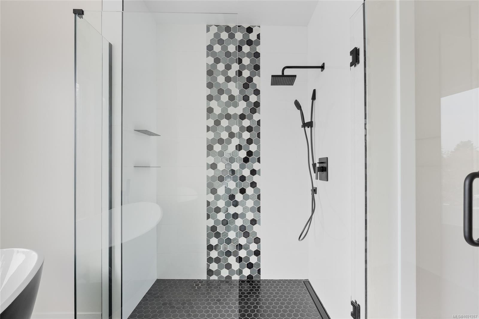 2293 Adela Pl, Sidney, BC