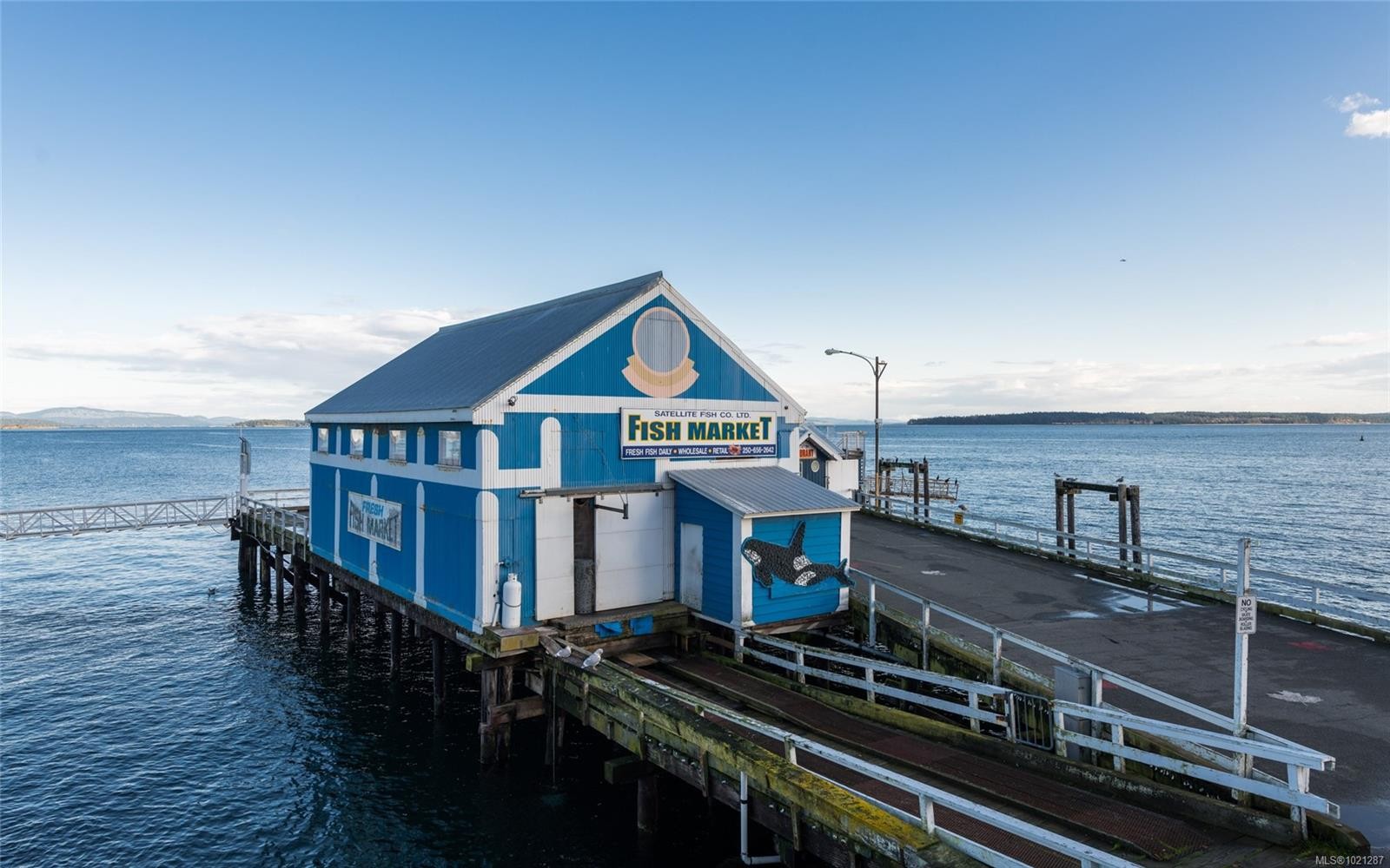 2293 Adela Pl, Sidney, BC