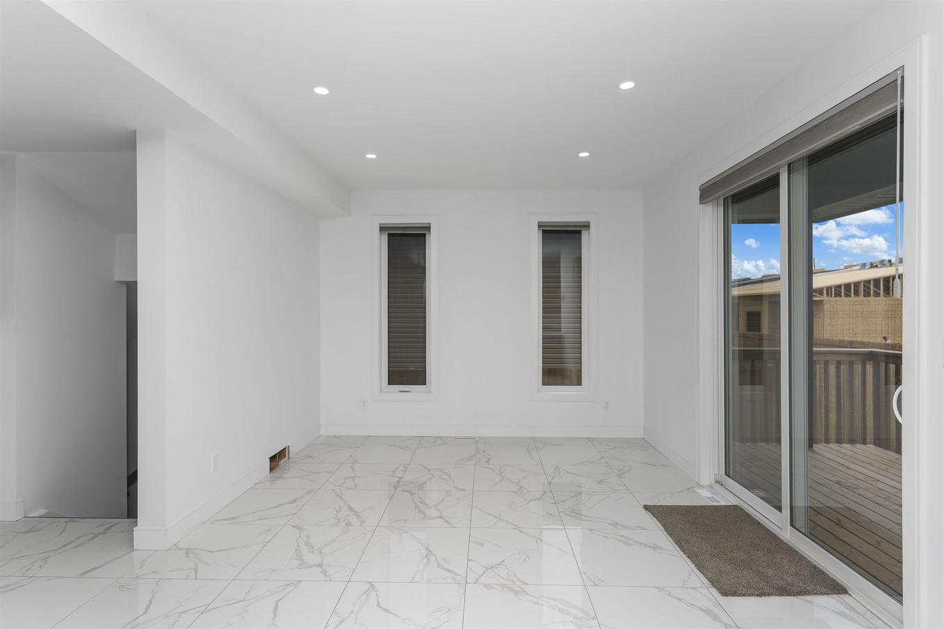 433 Muskrat Drive, Thunder Bay, ON - With Exterior