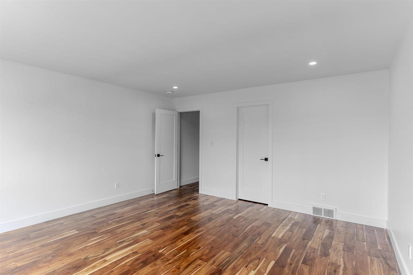 433 Muskrat Drive, Thunder Bay, ON - Indoor Photo Showing Other Room