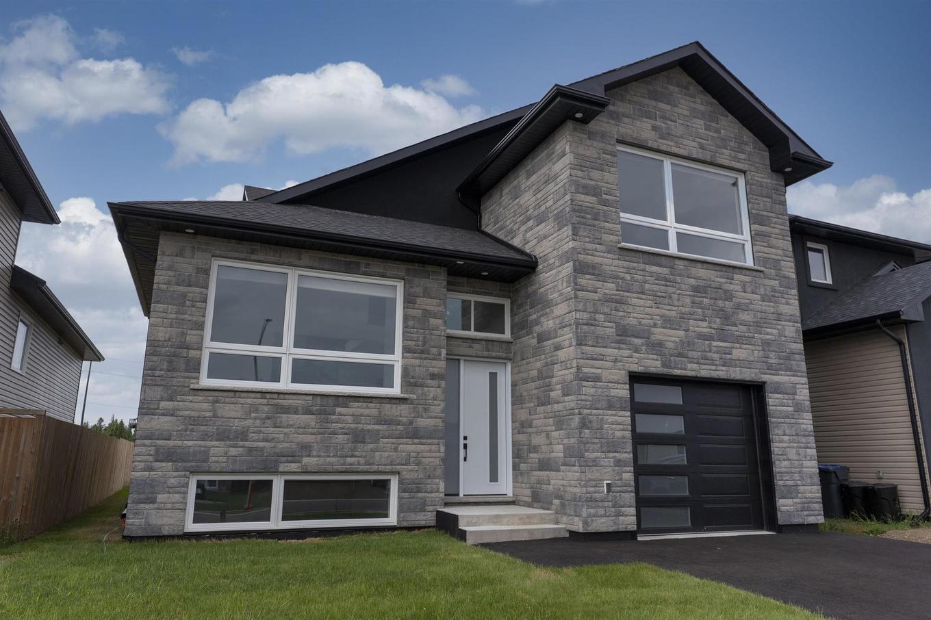 433 Muskrat Drive, Thunder Bay, ON - Outdoor