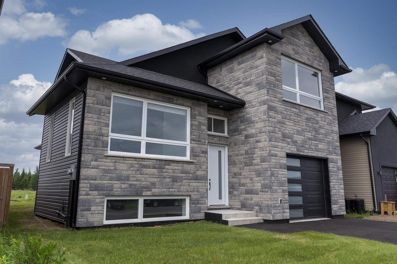 433 Muskrat Drive, Thunder Bay, ON - Outdoor