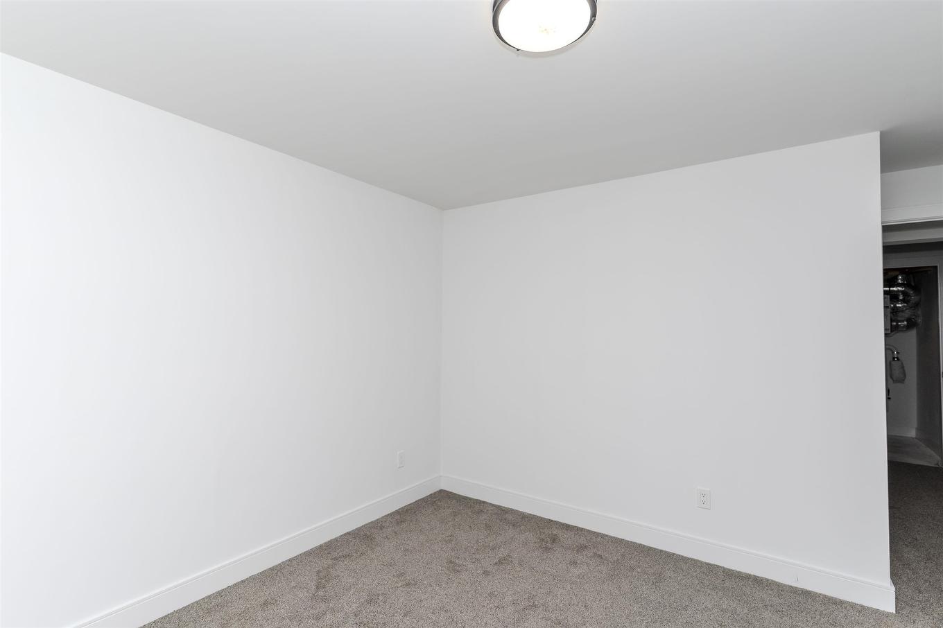433 Muskrat Drive, Thunder Bay, ON - Indoor Photo Showing Other Room