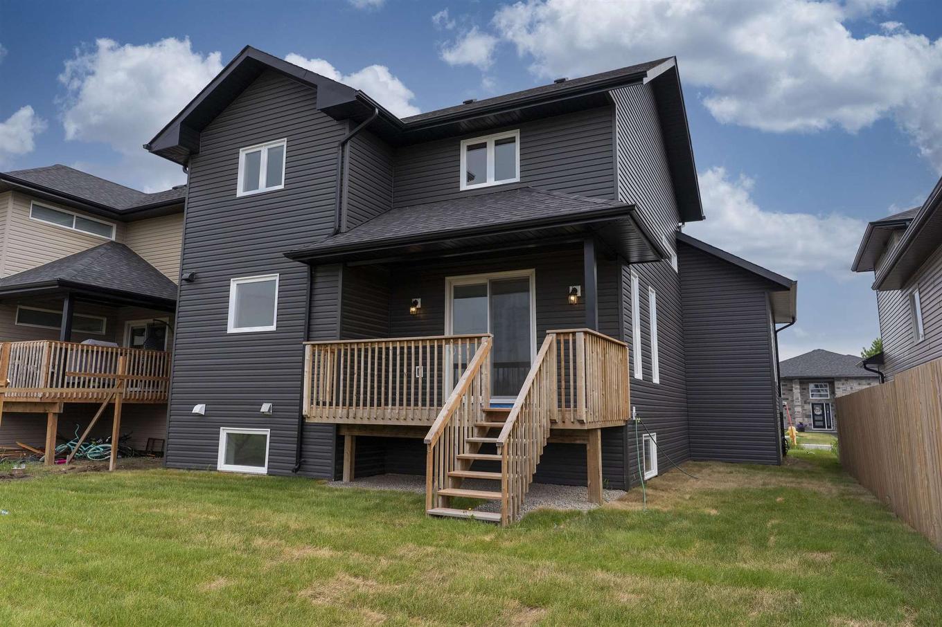 433 Muskrat Drive, Thunder Bay, ON - Outdoor With Deck Patio Veranda
