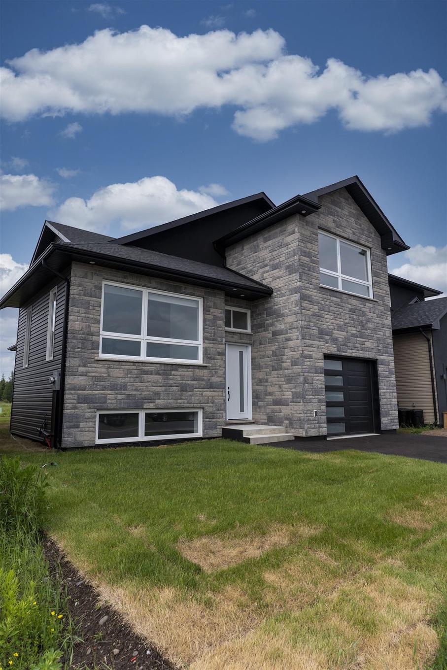 433 Muskrat Drive, Thunder Bay, ON - Outdoor