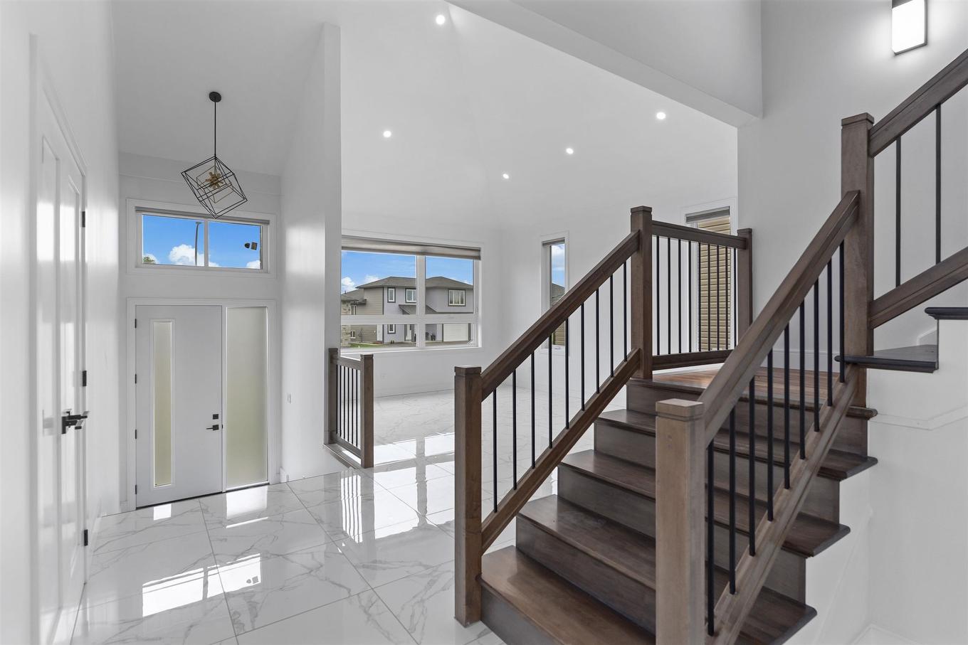 433 Muskrat Drive, Thunder Bay, ON - Indoor Photo Showing Other Room