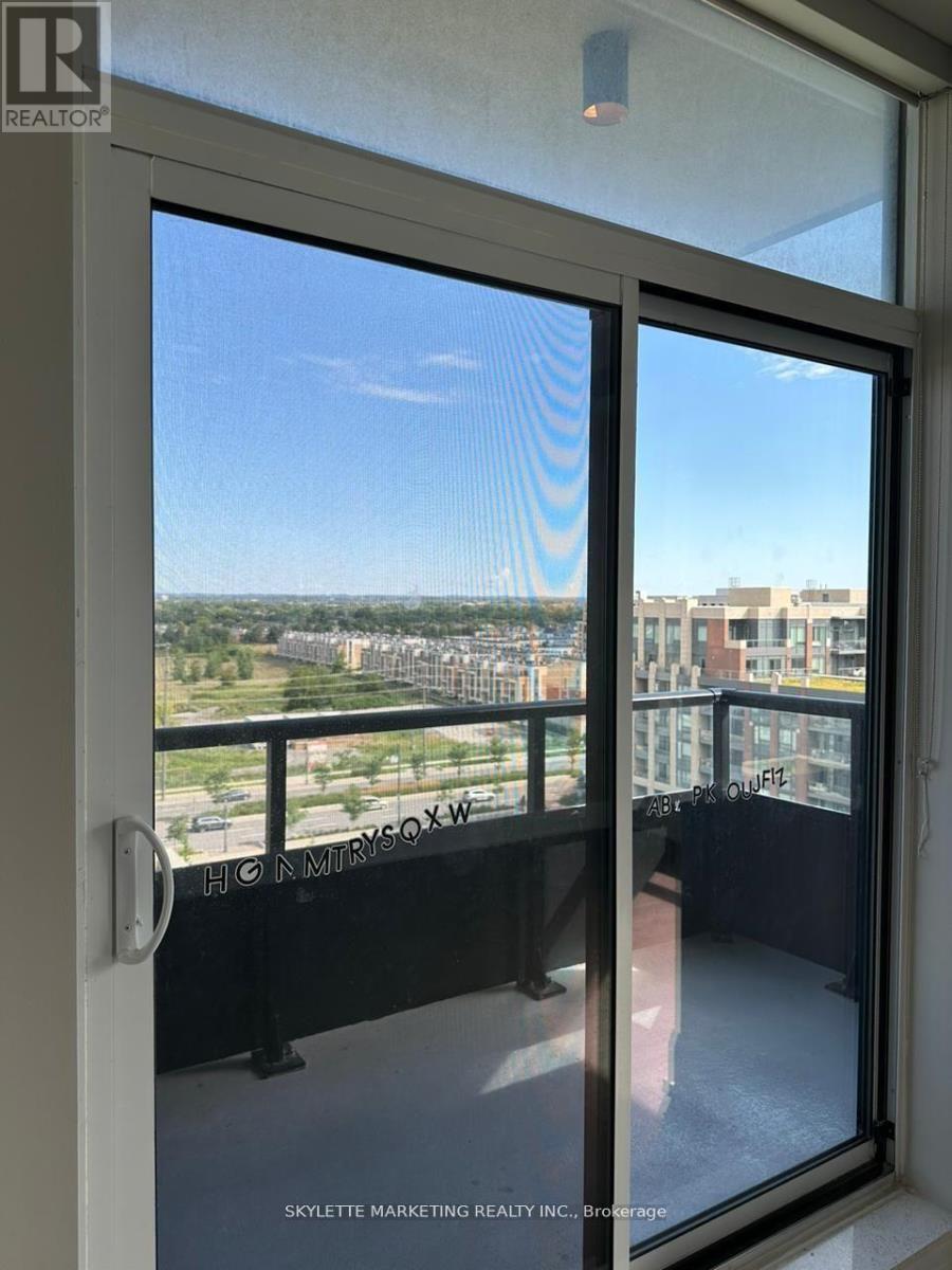 1002 - 15 Water Walk Drive, Markham, ON - Photo Showing Other Room