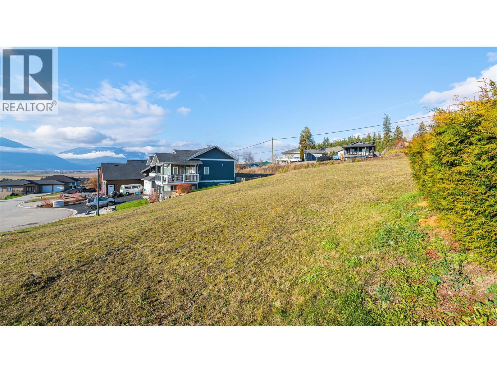 1016 Purcell Crescent, Creston, BC