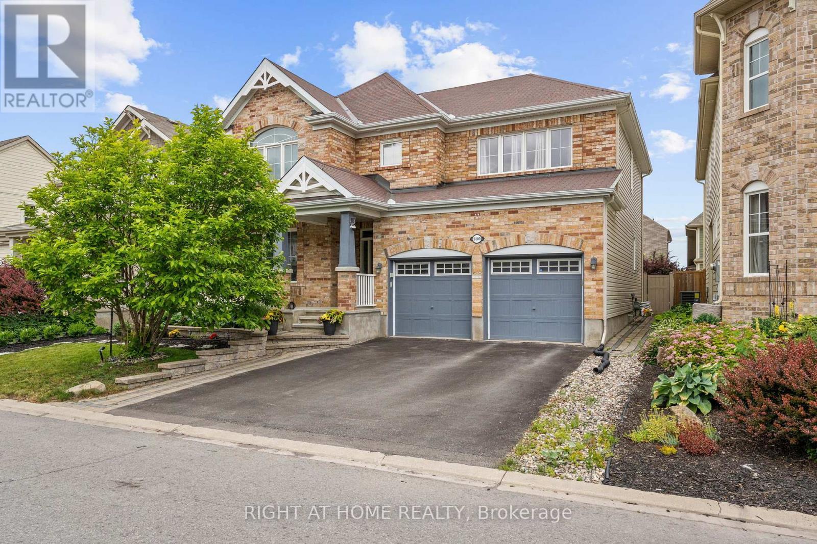 2209 Sunset Cove Circle, Ottawa, ON - Outdoor With Facade